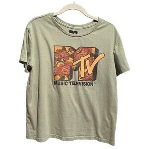 MTV Graphic Tee Size Large